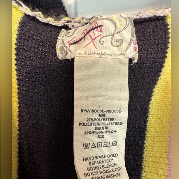 Free People striped all I need hoodie Poncho - Picture 4 of 8